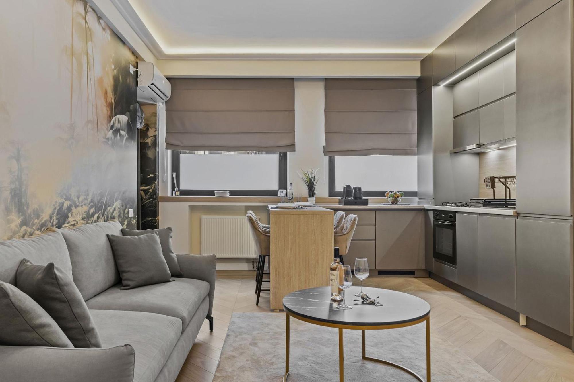 Central Two Rooms Apartment The Paradise Of Lights Bucareste Exterior foto