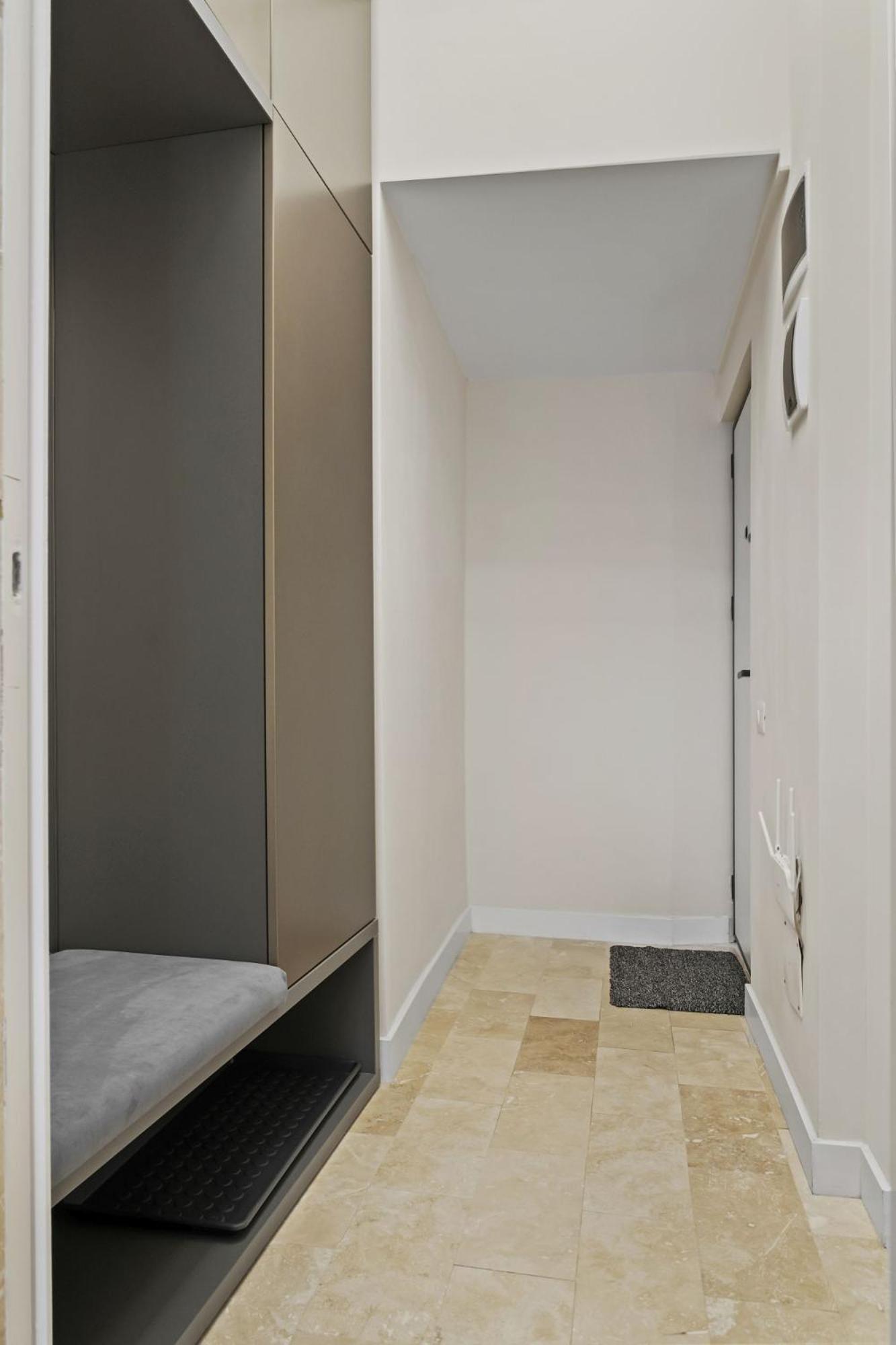 Central Two Rooms Apartment The Paradise Of Lights Bucareste Exterior foto