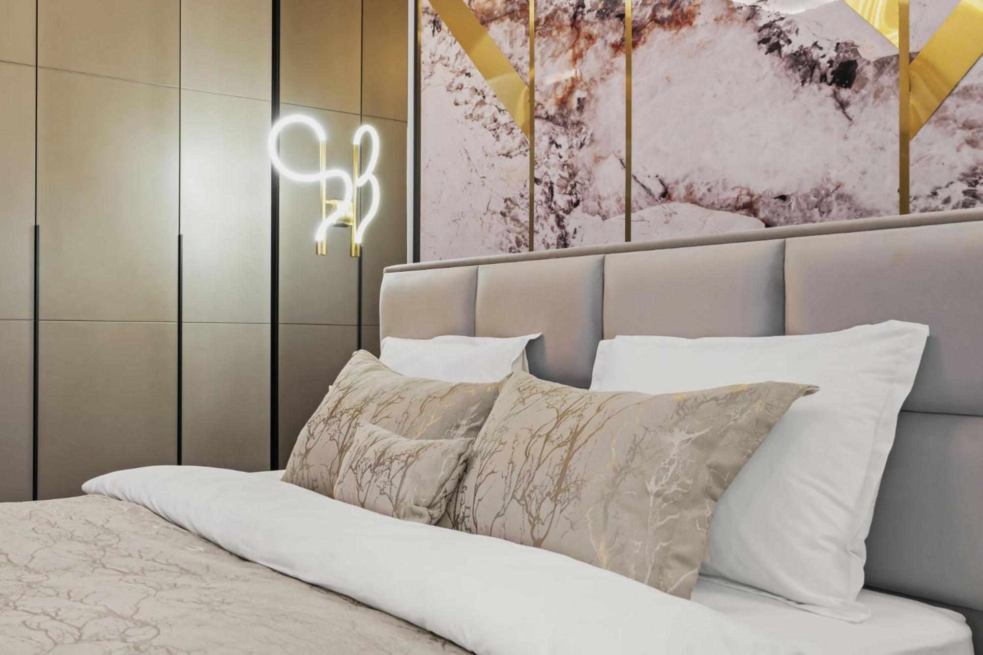 Central Two Rooms Apartment The Paradise Of Lights Bucareste Exterior foto